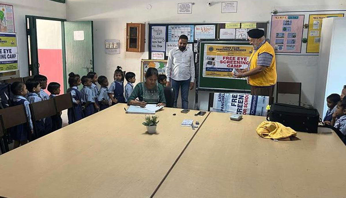 Organized eye examination camp